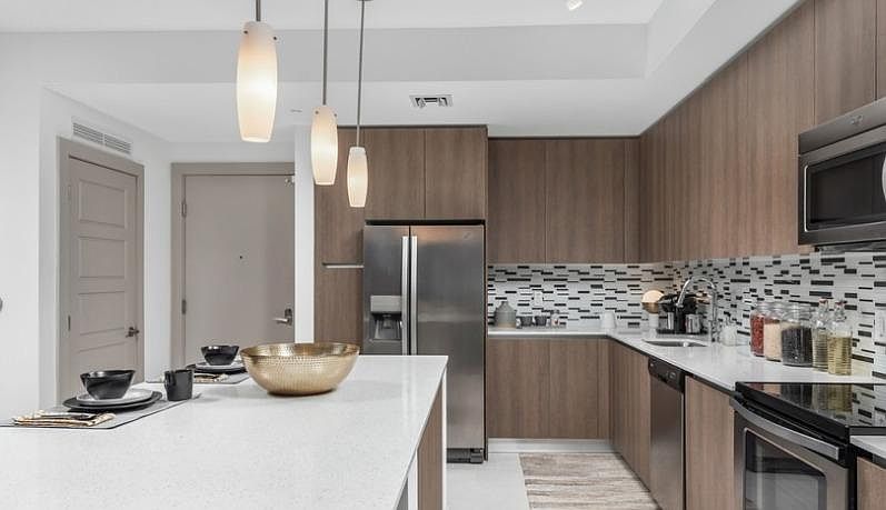 1st image of 202 SE 2nd Ave #3