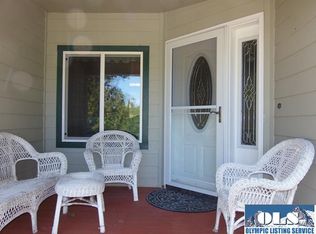 414 Runamuck Ln, Port Angeles, WA 98362