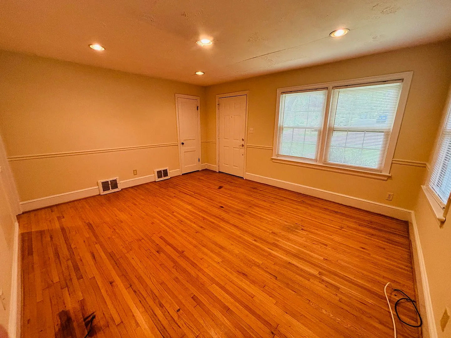 3 Bedroom 1 Bath House — Photo 3