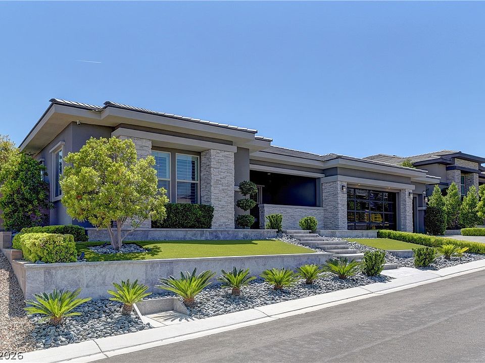 1st image of 12439 Sky Bluff Ct
