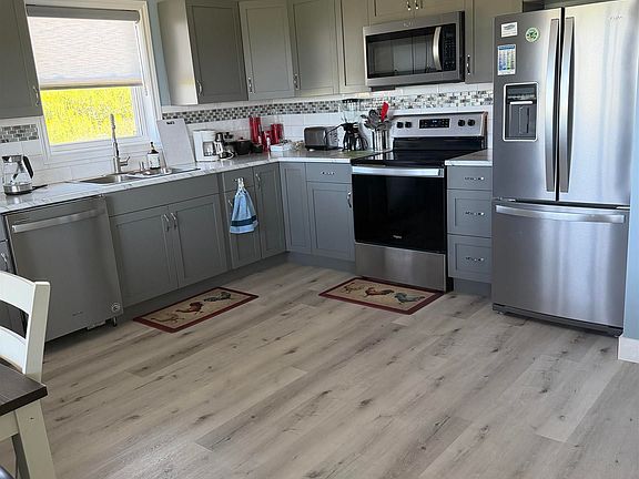 2nd image of 960 Mira Bay Dr
