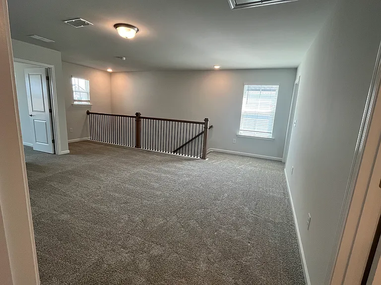 720 Branthurst Dr — Photo 12