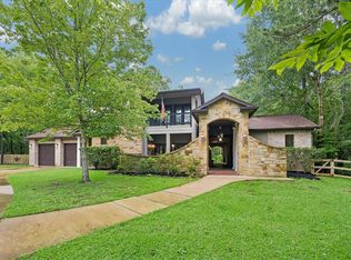 11409 Oak Springs Dr, Willis, TX 77378