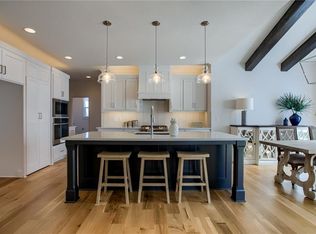 16425 S Penrose Ln, Olathe, KS 66062