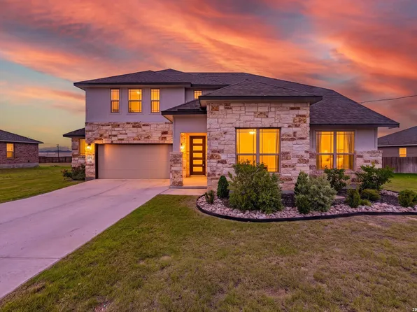 109 WILLOW OAK TRL, Floresville, TX 78114