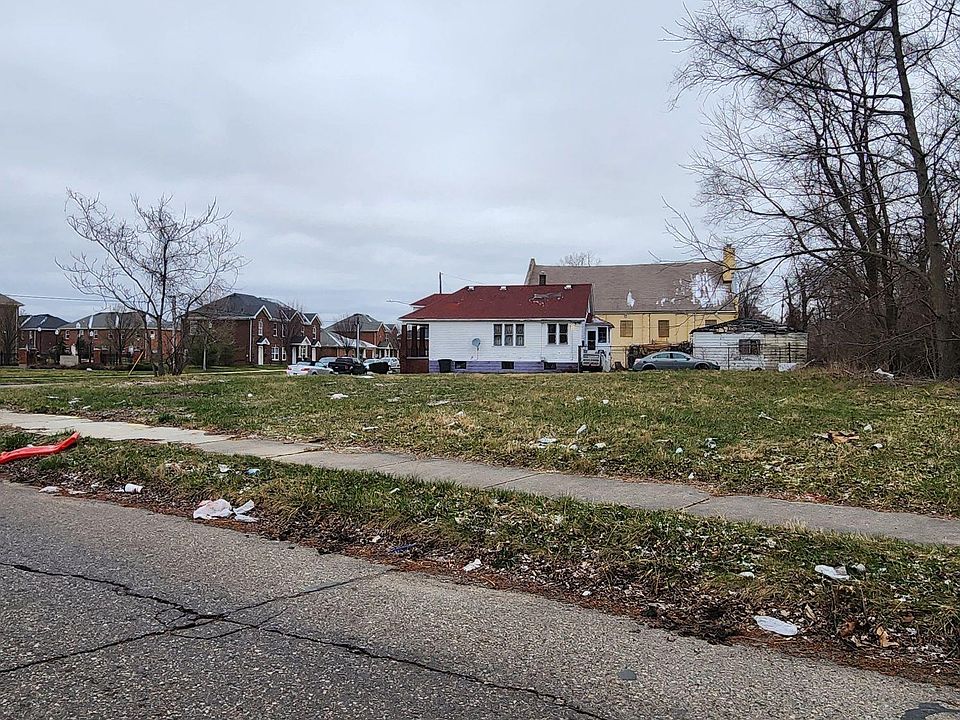 2nd image of 5500 Talbot St