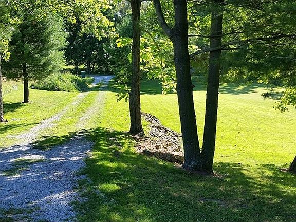 4th image of 940 Township Road 350
