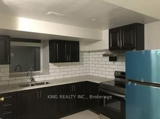 3355 Aquinas Ave, Mississauga, ON L5M 7L2
