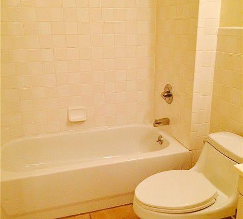 5th image of 203 Johnson Ave #2