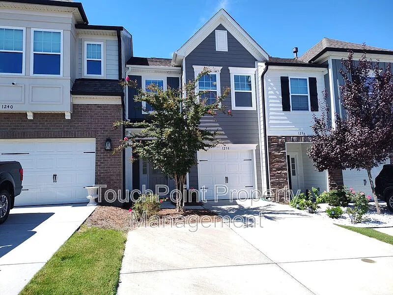 1238 Pebble Grove Dr
