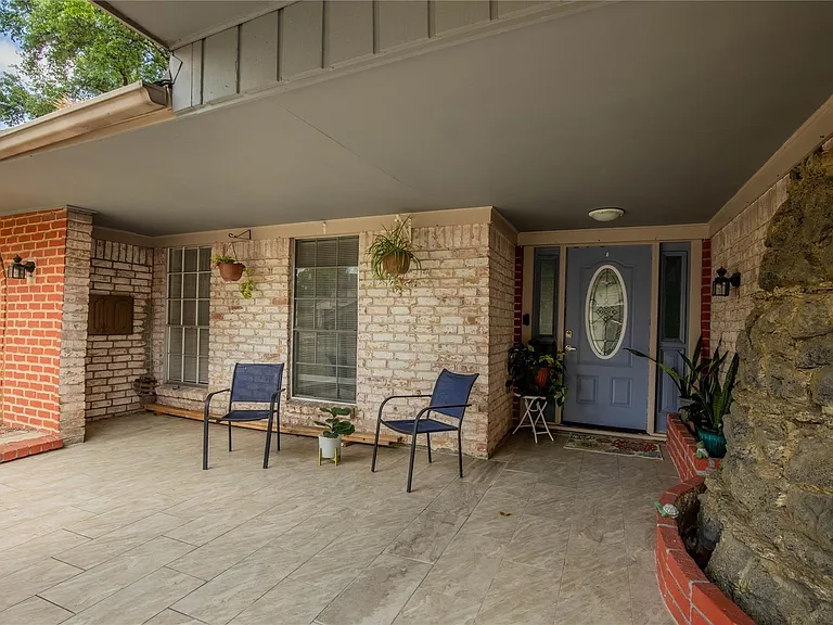 5611 Long Creek Ln — Photo 15