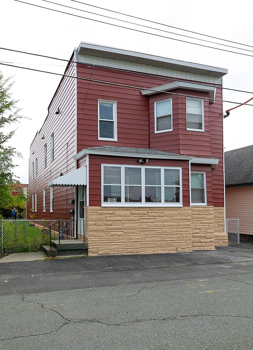 1864 8th Ave, Watervliet, NY 12189 Zillow