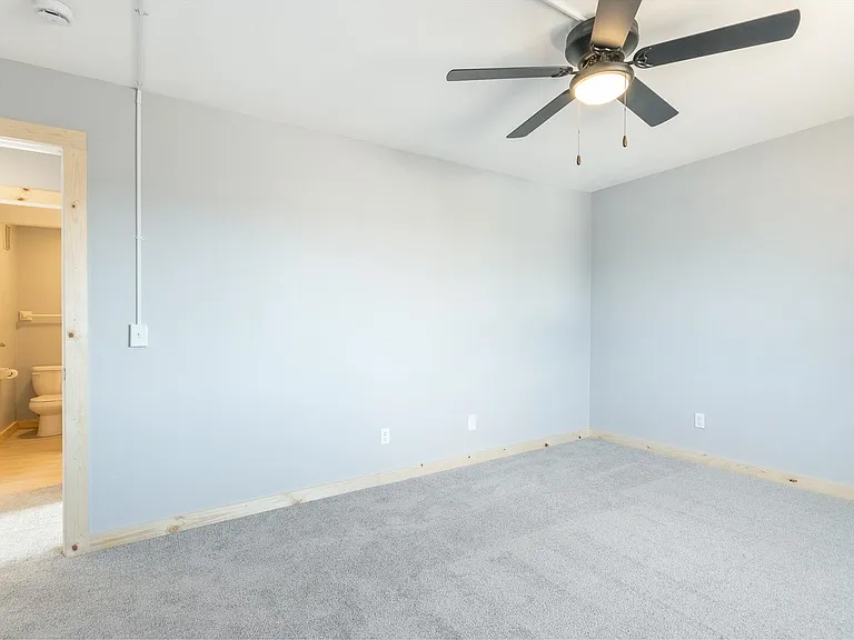 2703 Westview Ct — Photo 22