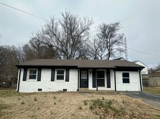 1412 Clayton Ct, Bowling Green, KY 42104