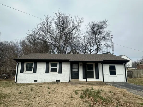 1412 Clayton Ct, Bowling Green, KY 42104