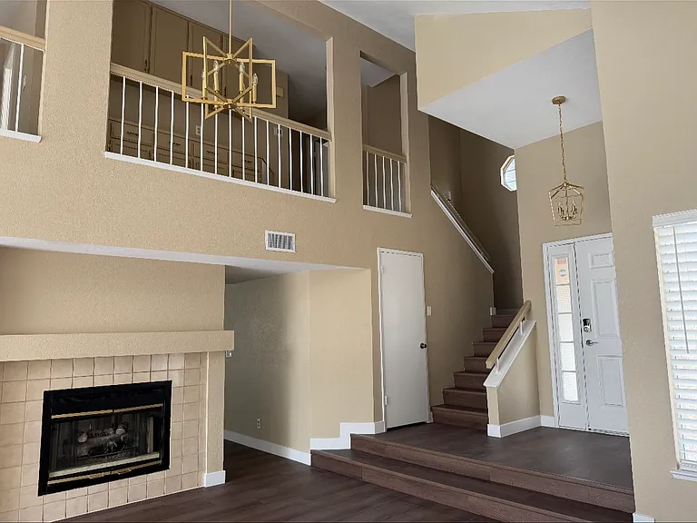 9332 Ricardo Ln — Photo 2