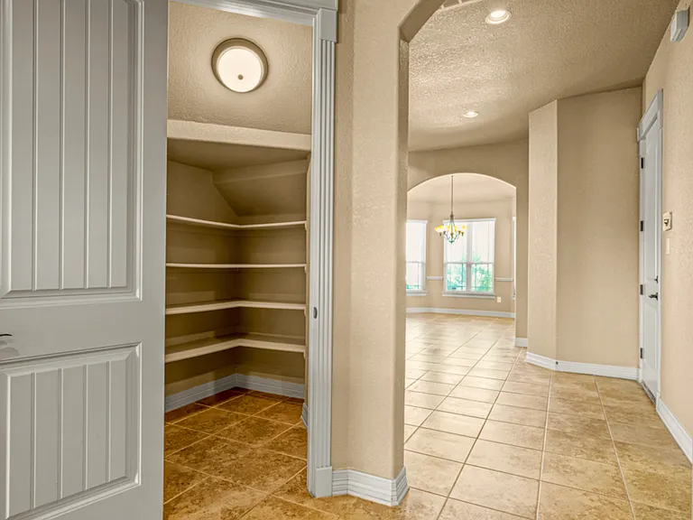 8219 High Noon Way — Photo 28