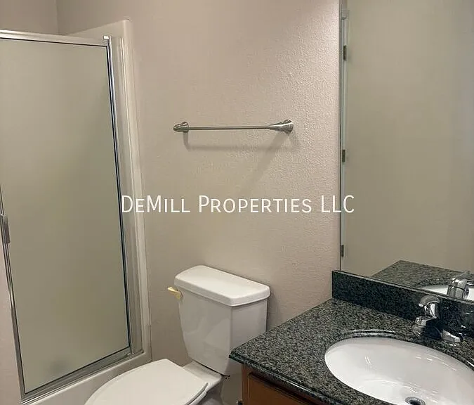 2559 S Linden Ave #3 — Photo 15