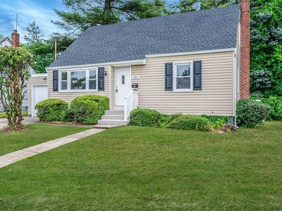 523 18th Street, West Babylon, NY, 11704