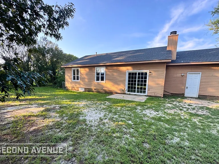 321 Nugget Ct — Photo 14