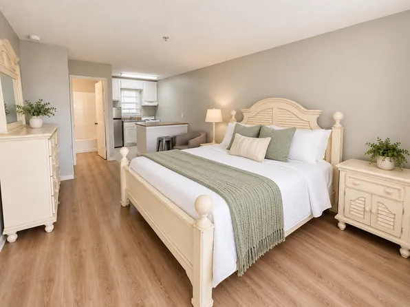 115 Shell Ave #12, Fort Walton Beach, FL 32548