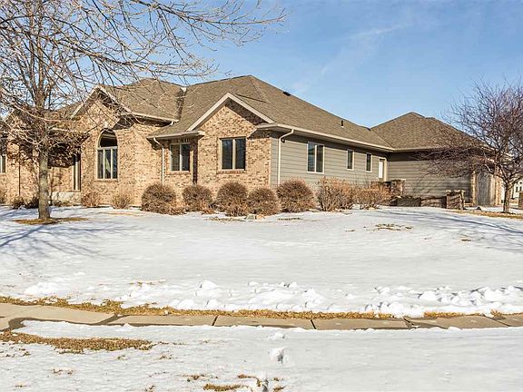 2nd image of 307 W Laquinta Cir