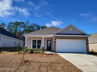 87141 Highpoint Dr, Diamondhead, MS 39525