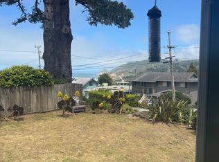 452 6th St, Montara, CA 94037