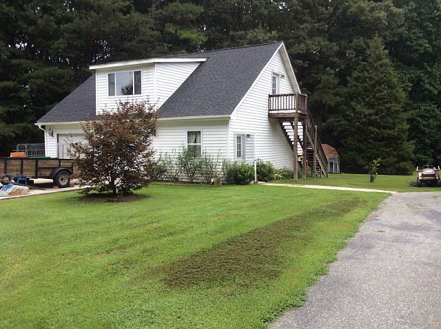 2nd image of 246 Cloverleaf Rd