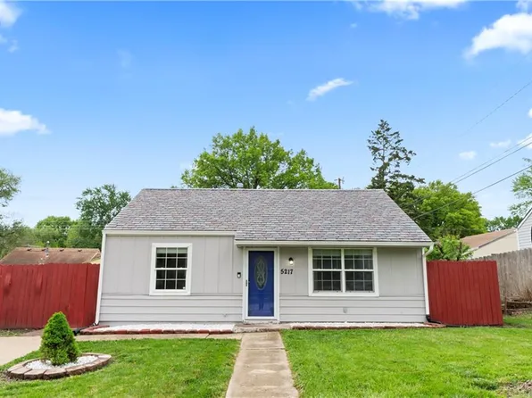 5217 Woodend Ave, Kansas City, KS 66106
