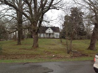 505 Clarks Mill Dr, Sparta, TN 38583