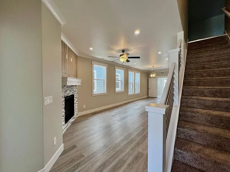 12543 W Nabesna St — Photo 10