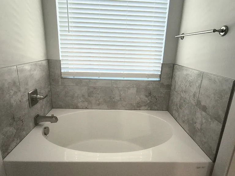 1208 La Vista Ln — Photo 25
