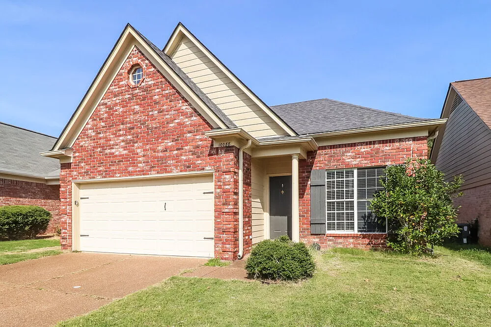 3 bed, 2.0 bath, 1473 sqft, $1,880 — Photo 3