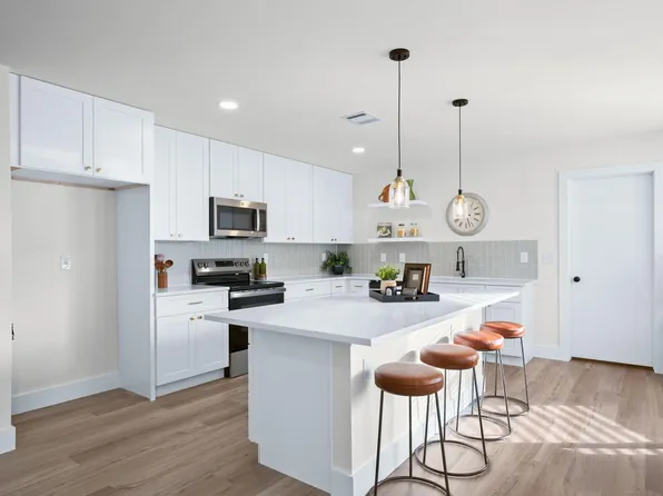 17901 Narsitin Ln, Pflugerville, TX 78660