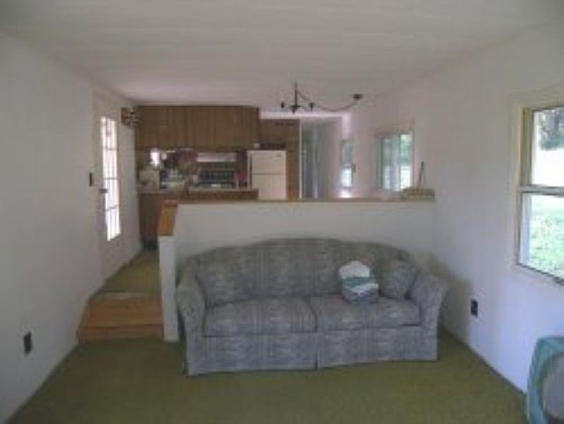 5th image of 85 LORDS HILL Road