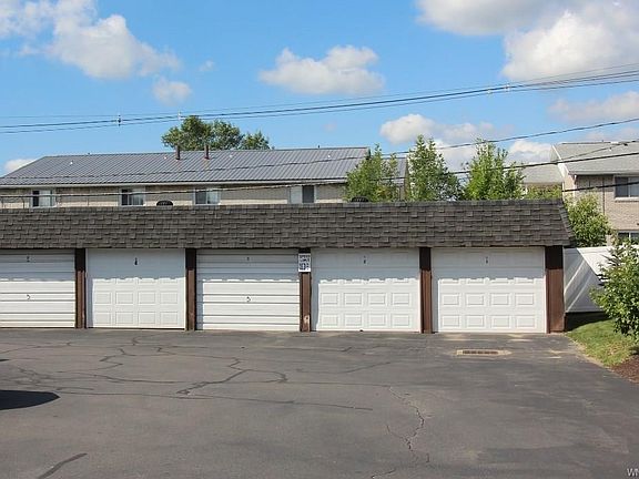 5th image of 65 Henel Ave APT 5