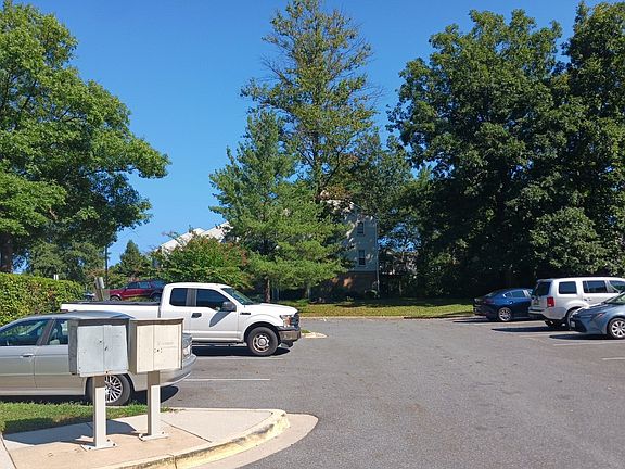 5th image of 3803 Lansdale Ct