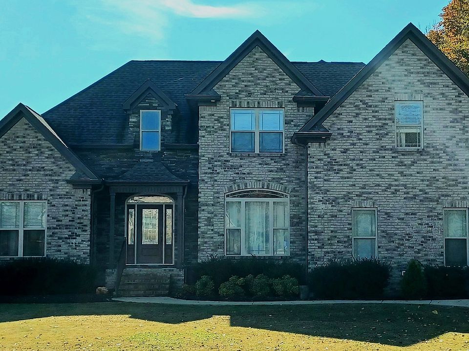 1st image of 2226 Richard Garrett Dr