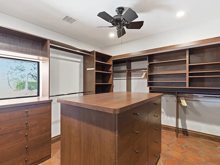 5828 E Cactus Wren Rd — Photo 33