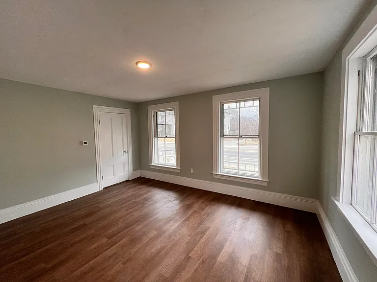 400 Court St #1 — Photo 16