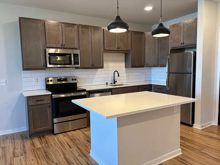 The Outlook Apartments — Photo 51