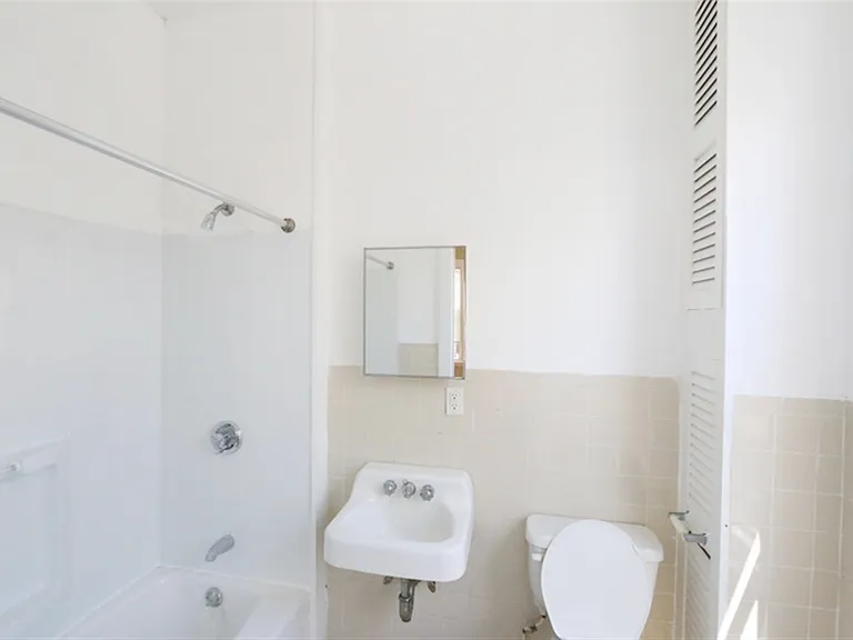 58 Vinal Ave #2 — Photo 10