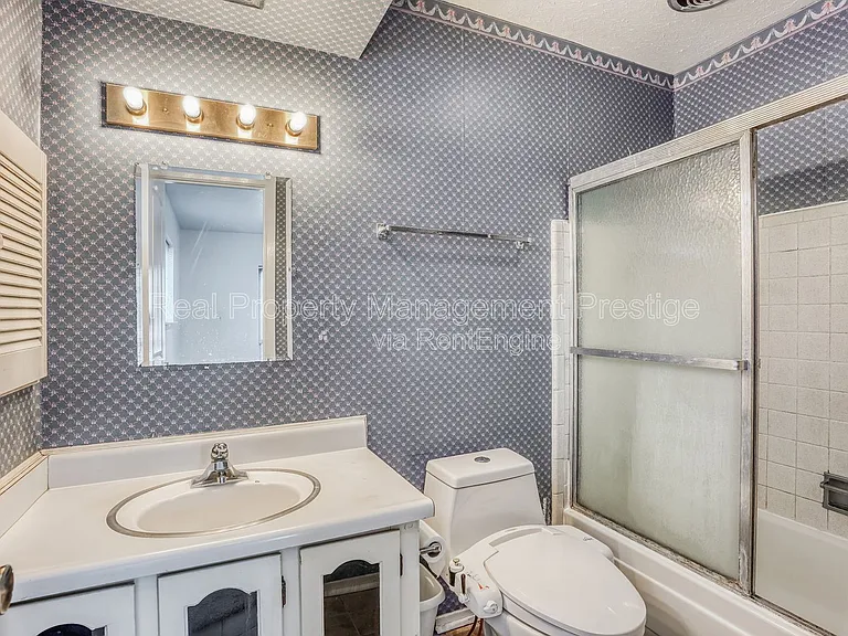 500 Stoneledge Dr — Photo 11