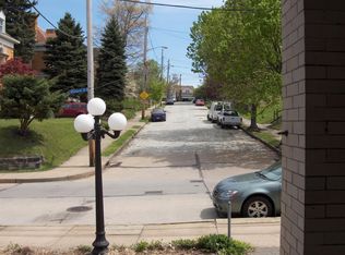 1820 Winhurst St #1&2, Pittsburgh, PA 15212