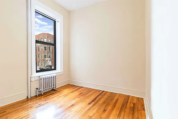 Rented by Bold New York | media 16