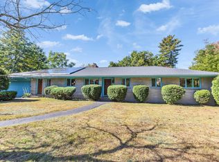 988 Mammoth Road, Manchester, NH 03104