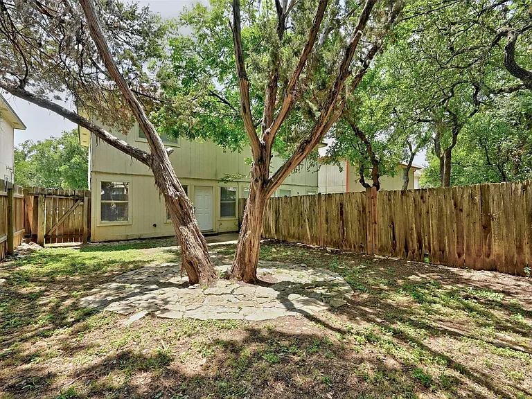 9602 Nightjar Dr #B — Photo 24