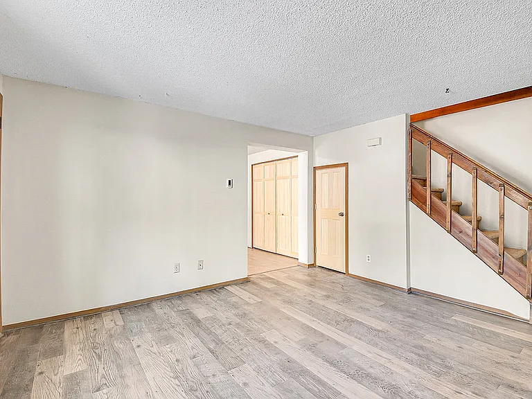 12080 Country Club Dr #B — Photo 5