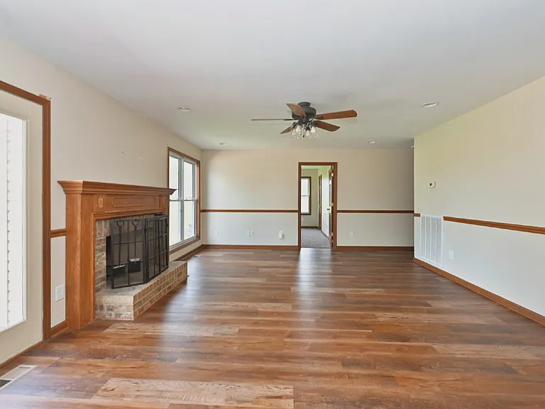 4616 Woodrow Wilson Rd — Photo 45